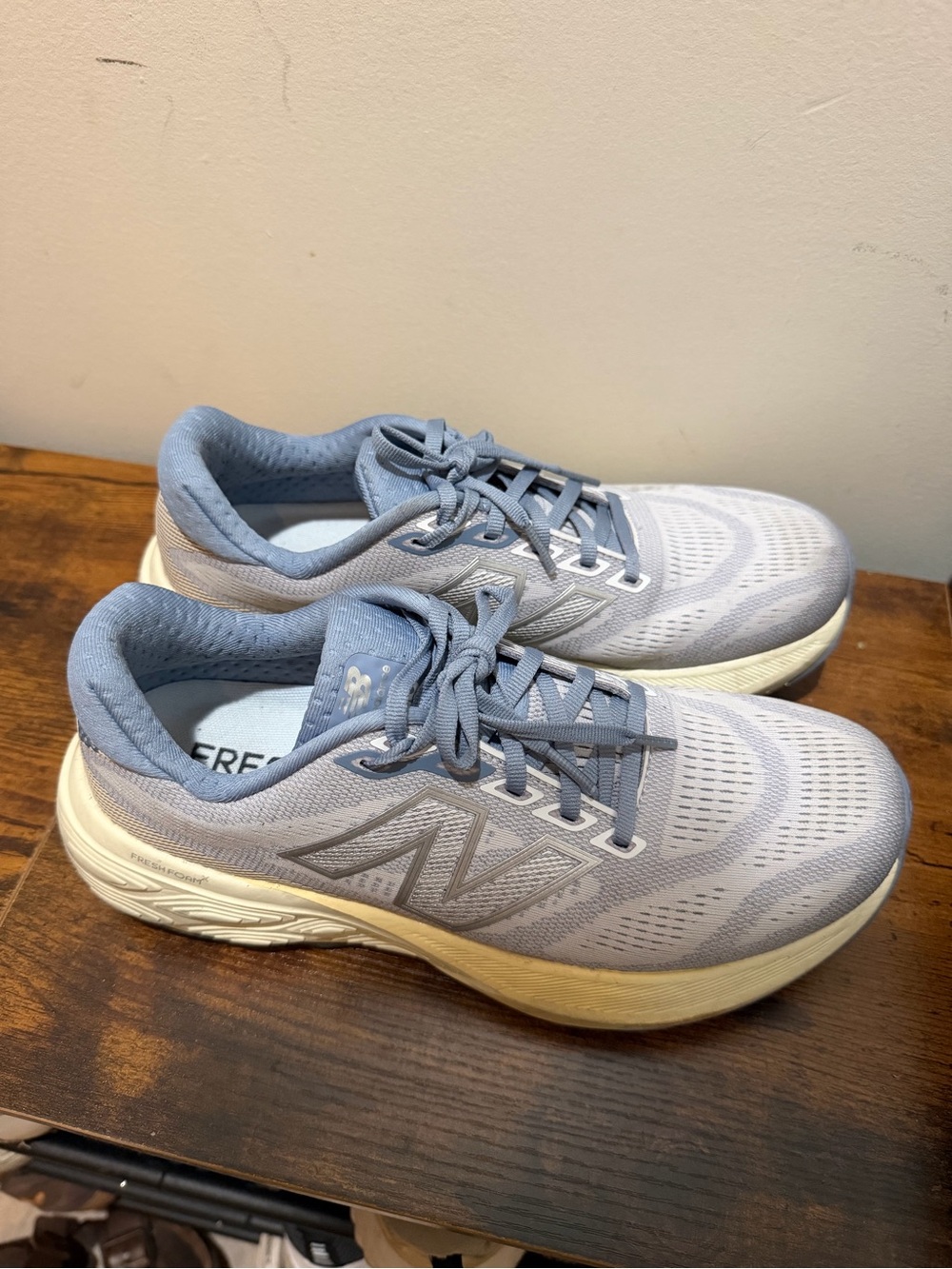 New Balance Women's Fresh Foam x880 Running Shoes
